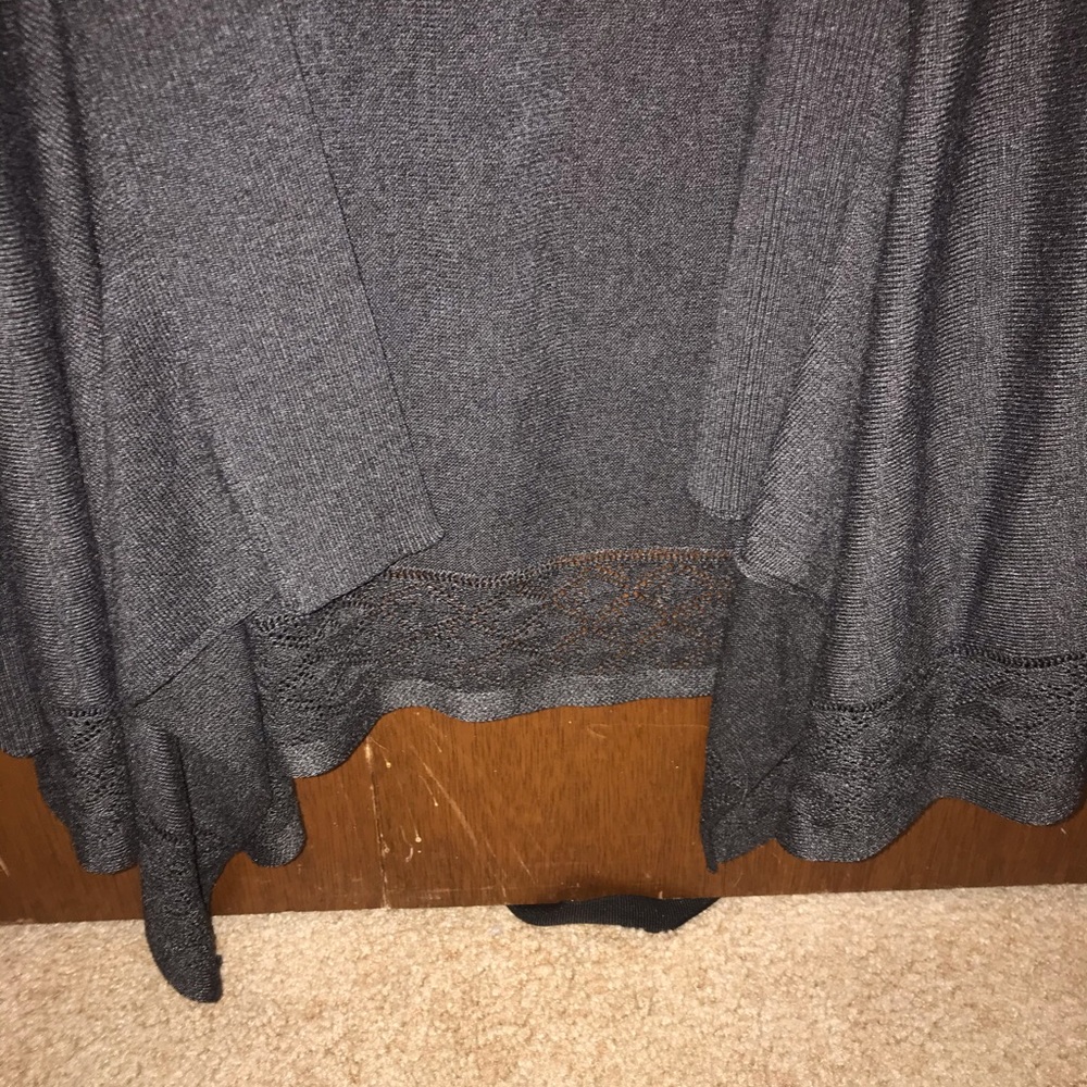 Cardigan - Picture 3 of 4